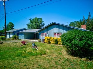 3034 Fisher Rd, Roseburg, OR 97471
