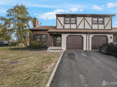 12 Ashford Ct, Sayreville, NJ, 08872