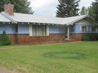 34 N Milnor Lake Rd, Troy, MT 59935