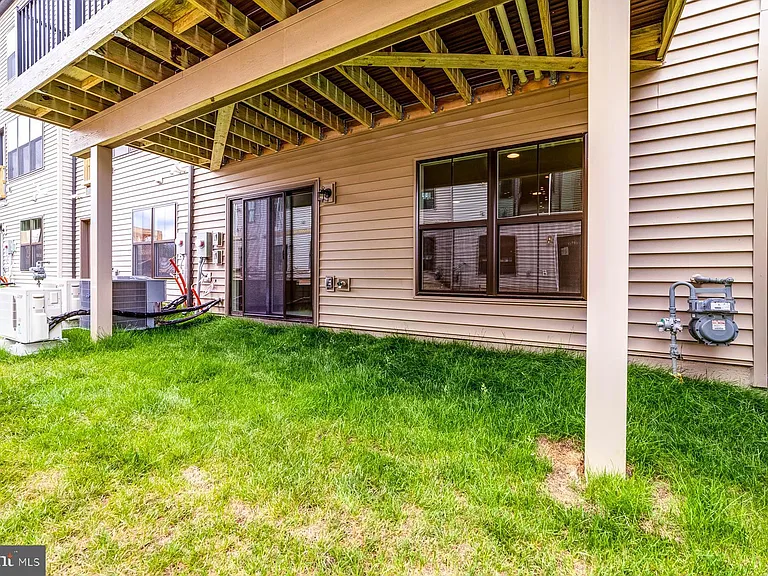 6227 Almerico Pl — Photo 83