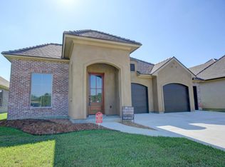 111 Ballantre Rd, Lafayette, LA 70503