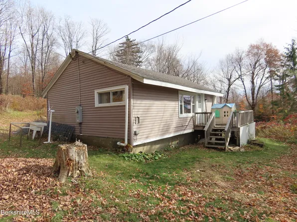 124 Tilda Hill Rd, Florida, MA 01247