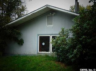 78 Wybron Rd, Fulton, NY 13069