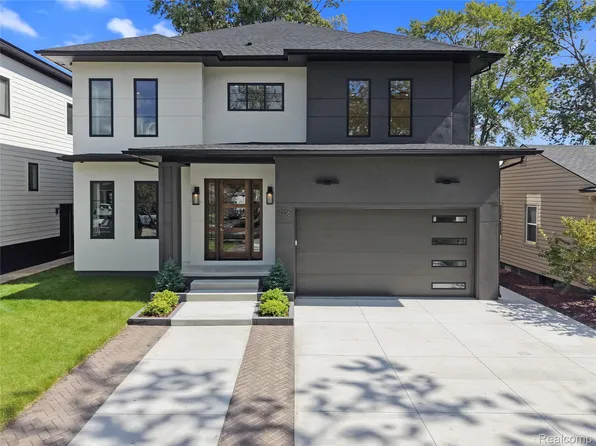 4106 Elmhurst Ave, Royal Oak, MI 48073