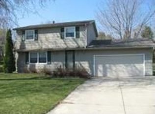 1014 Rosehill Dr, Albert Lea, MN 56007
