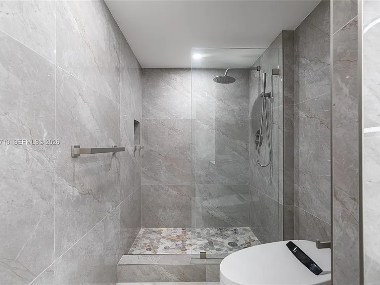 2401 S Ocean Dr #Penthouse A4 — Photo 31