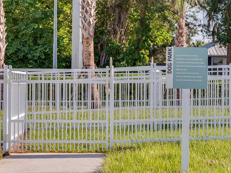 Waterline Bonita Springs — Photo 44