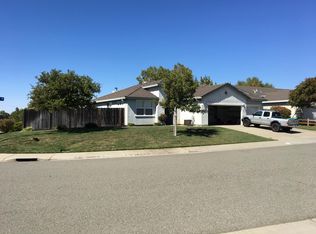 1300 Grove Creek Way, Lincoln, CA