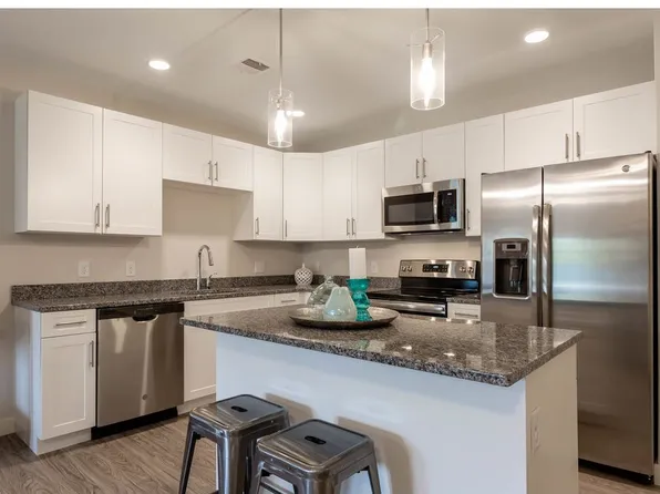 Trail Run Apartments