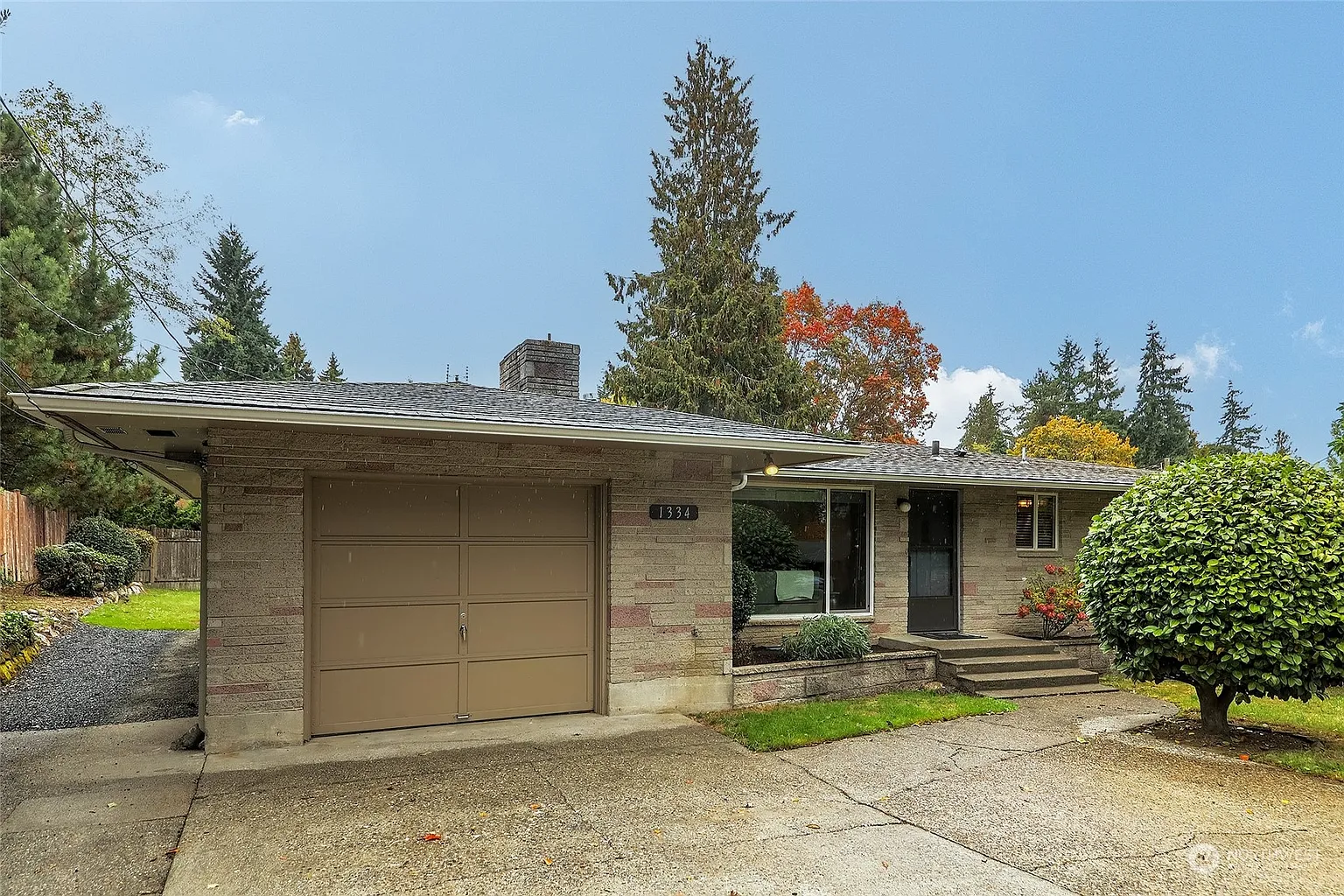 1334 N 180th Street photo 1