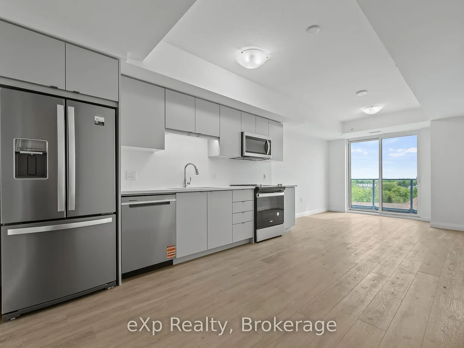 2 bed, $2,650 — Photo 1