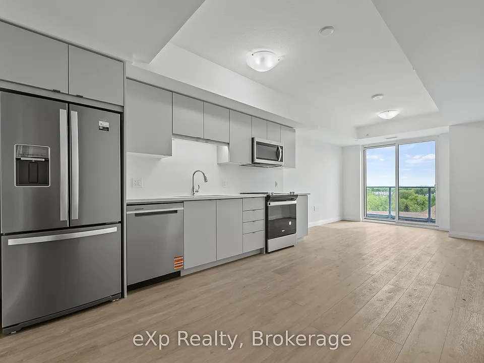 93 Arthur St S #606