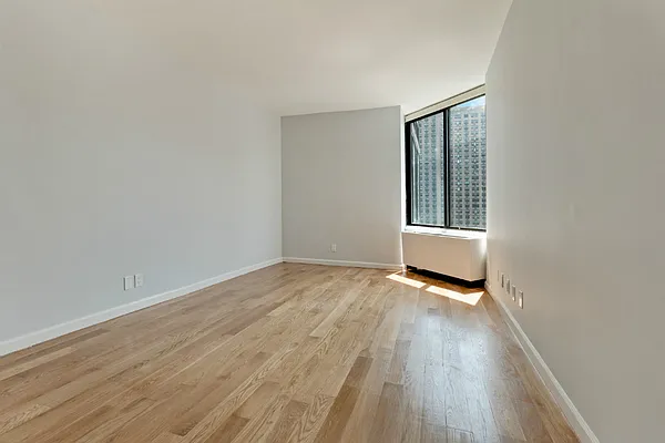 Rented by Level Group | media 21