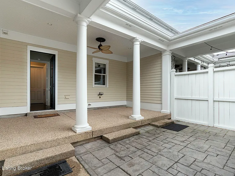 9317 Norton Commons Blvd — Photo 25