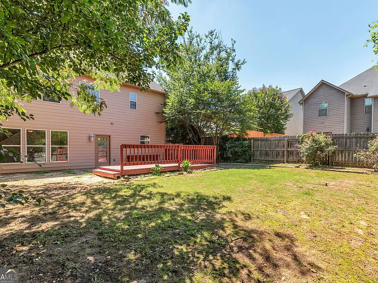 214 Farm Manor Ct — Photo 34