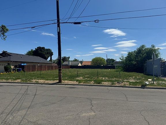 3rd image of 1266 Arizona Ave
