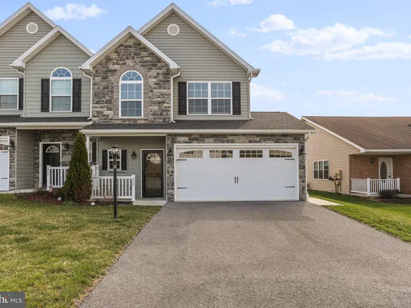 305 Tritle Ave, Waynesboro, PA 17268