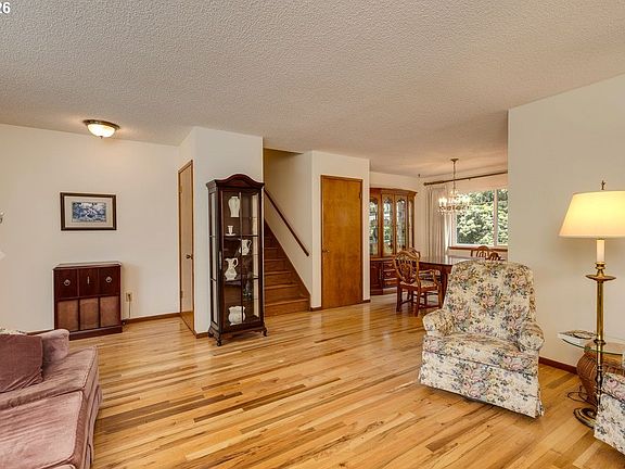 5th image of 11925 SE 70th Ave