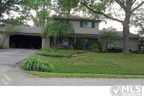 25331 Lyncastle.jpg