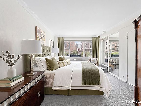 2nd image of 35 E 75th St #11AB