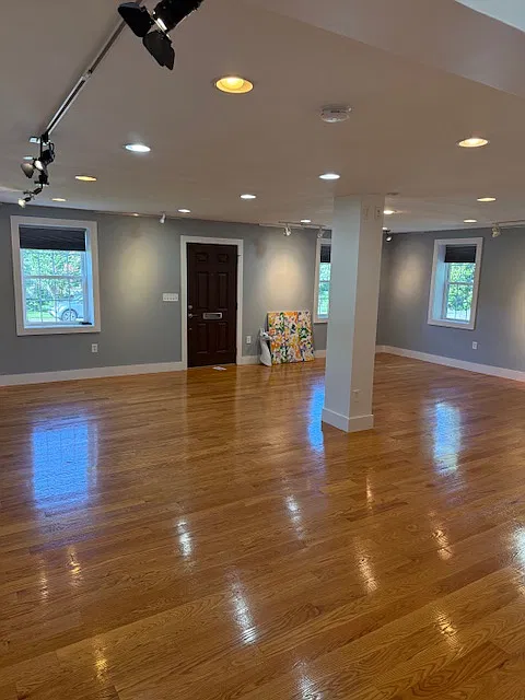 3405 Clayborne Ave — Photo 3