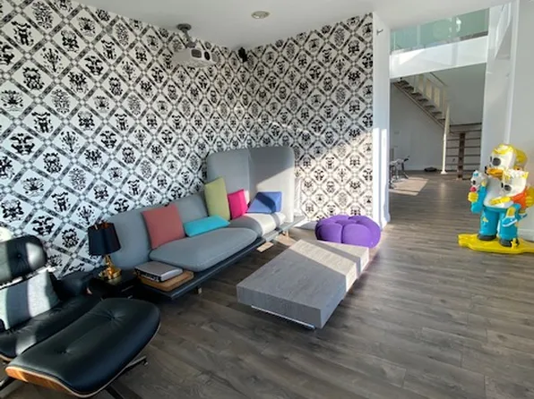 189 Bridge Street image 32 of 39