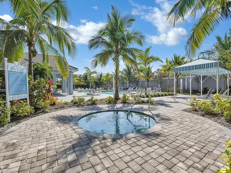 2561 Seychelles Dr #308 — Photo 26