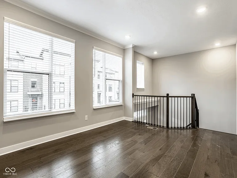 11581 Fulham St — Photo 16
