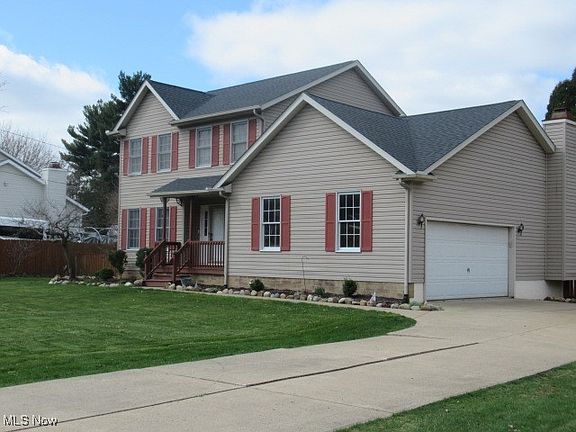 3rd image of 2920 House Dr