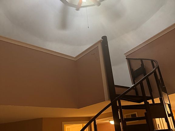 5th image of 8108 Hancock Dr