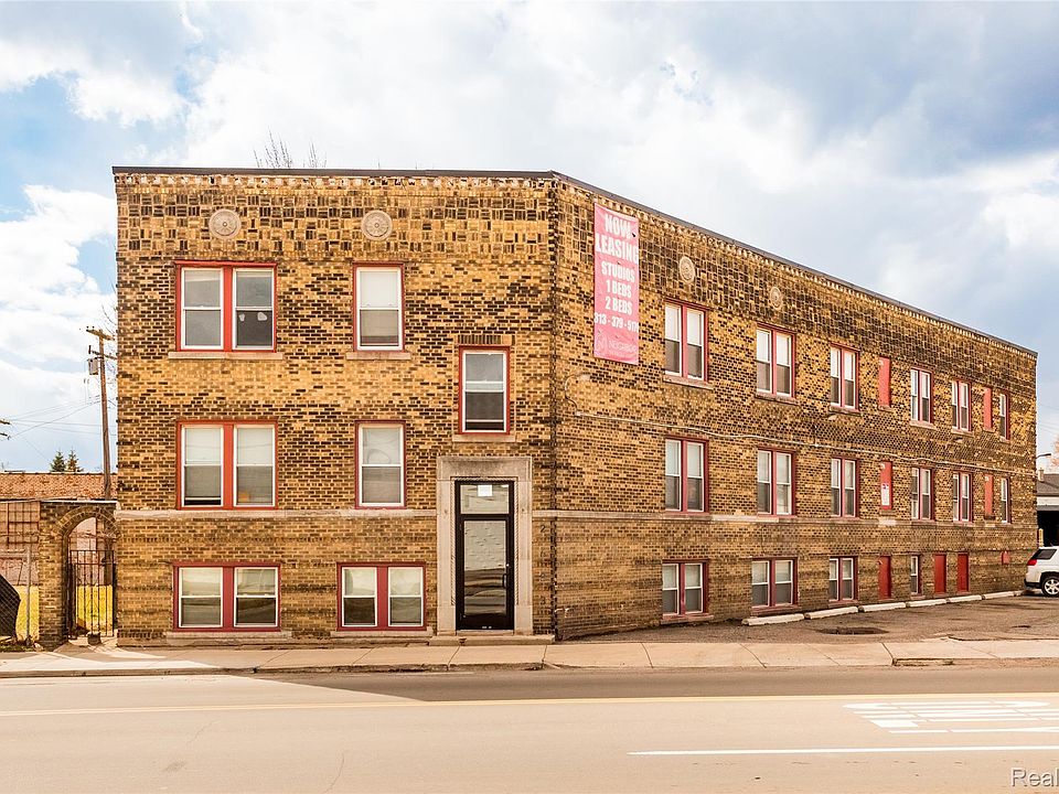 1st image of 2683 Central St