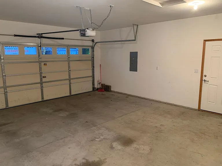 1163 Homestead Dr — Photo 6
