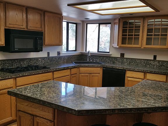 Breakfast bar