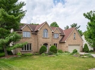 1127 Blue Heron Dr, Westerville, OH
