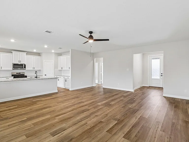 3202 Bolt Rope Dr — Photo 4