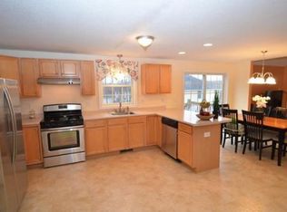 10 Craig Dr, Clinton, MA 01510