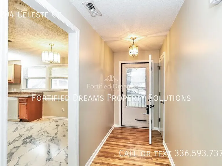 2204 Celeste Ct — Photo 3