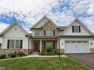 328 Tree View Ln, Lebanon, PA 17042