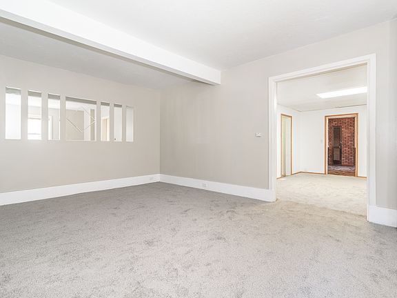 4th image of 3279 W 54th St