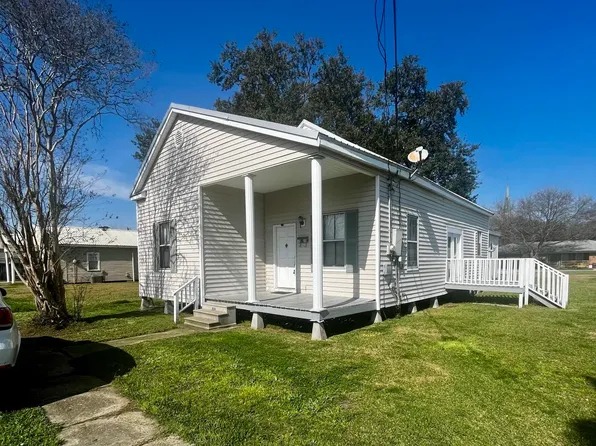 1520 Darce St, Jeanerette, LA 70544
