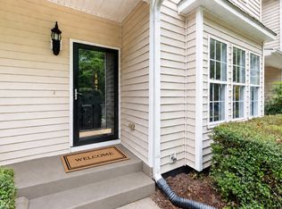 107 Lanigan Pl, Cary, NC 27513