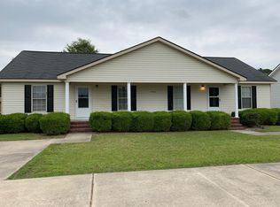 405 W Hooks River Rd APT E, Goldsboro, NC 27530