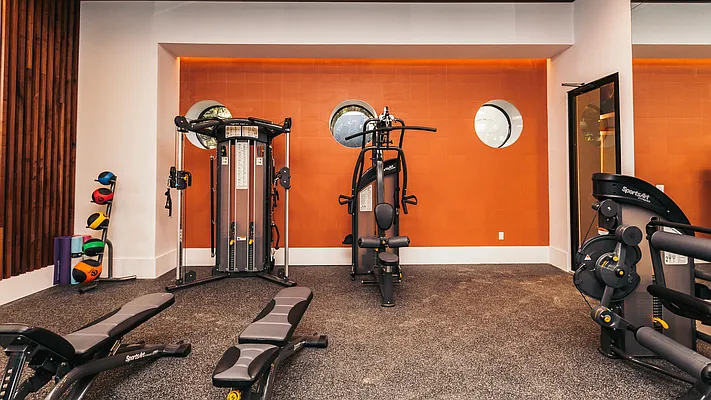 Rented by Nooklyn NYC LLC | media 16