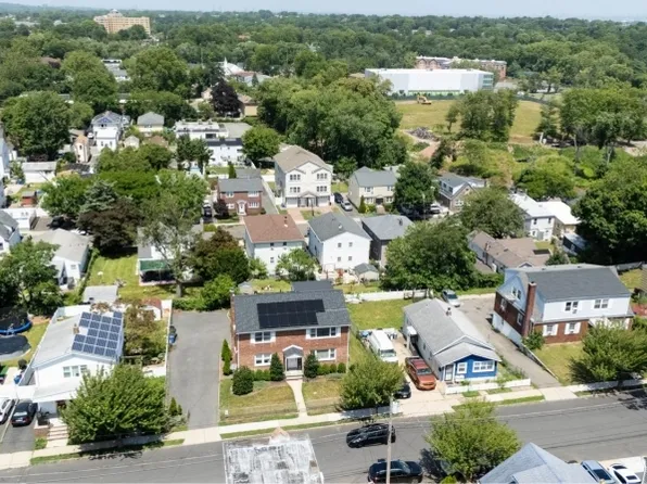 48 Sanford Ave, Belleville Twp., NJ 07109