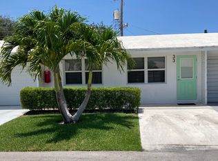 728 Ridge Rd APT 33, Lantana, FL 33462