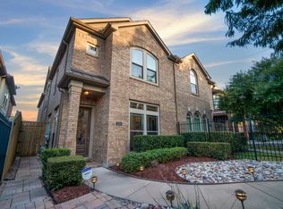 2406 Knight St, Dallas, TX 75219