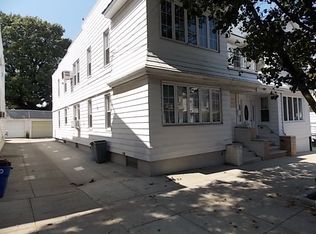 7870 85th St, Ridgewood, NY 11385