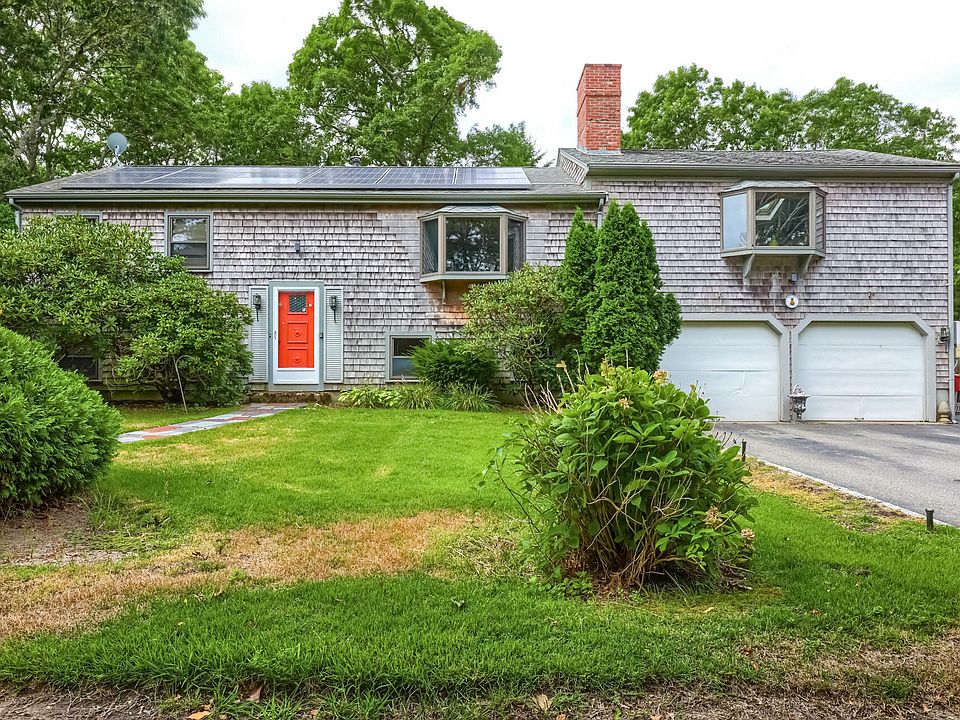 49 Windmill Ln, Cotuit, MA 02635 MLS 22204388 Zillow