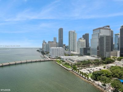 801 Brickell Key Blvd APT 2202, Miami, FL, 33131