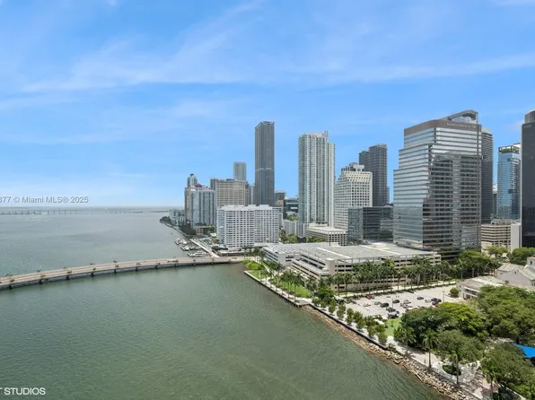 801 Brickell Key Blvd APT 2202, Miami, FL 33131
